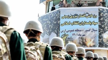 Ιράν: Οι Φρουροί της Επανάστασης απειλούν τις ΗΠΑ με «αντίποινα που θα τους κάνουν να μετανιώσουν»