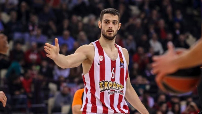 «Σε ευχαριστούμε για όσα πρόσφερες στην ομάδα μας»