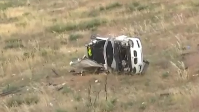 Πεντέλη: Αυτοκίνητο έπεσε σε χαντάκι – Ένα άτομο ανασύρθηκε χωρίς τις αισθήσεις του – Τρεις τραυματίες