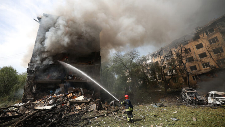 Ουκρανία: Οι ρωσικές επιθέσεις στο Κίεβο προκάλεσαν τον θάνατο 10 ανθρώπων και τον τραυματισμό δεκάδων άλλων