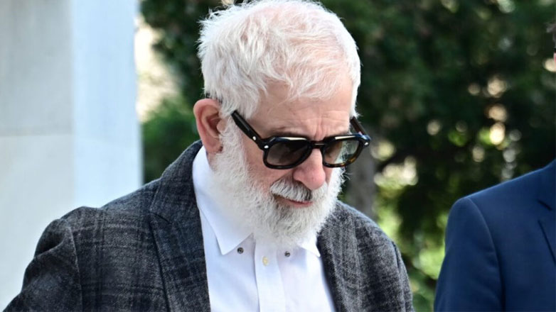 Πέτρος Φιλιππίδης: Συνεχίζεται σήμερα η απολογία του – Ξέσπασε σε λυγμούς στη δικαστική αίθουσα