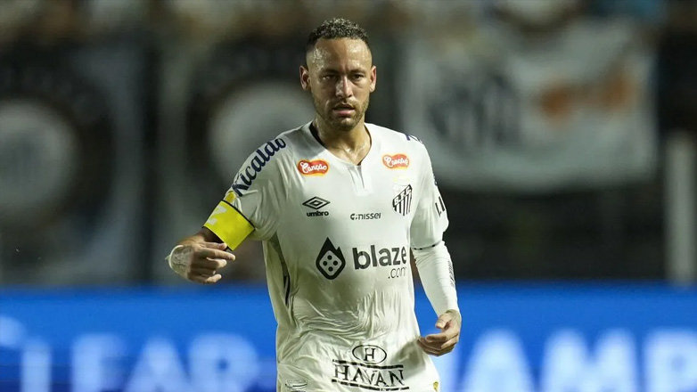 Ο Νεϊμάρ υπέγραψε επέκταση συμβολαίου με τη Σάντος μέχρι το τέλος του 2025