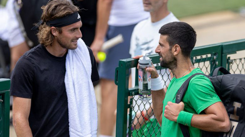 Χιουμοριστικός διάλογος Τζόκοβιτς -Τσιτσιπά: «Πότε ανοίγουμε ελληνική ταβέρνα; – Όταν μάθεις να φτιάχνεις τζατζίκι χωρίς γιαούρτι σόγιας»