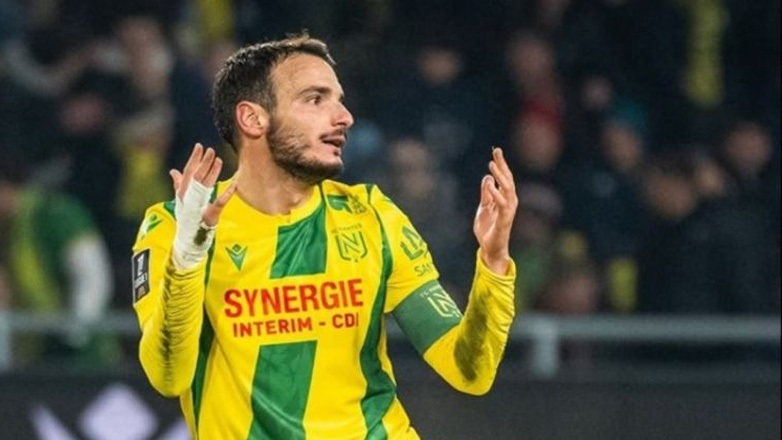 Παναθηναϊκός: Τριετές συμβόλαιο με ετήσιες αποδοχές 1,3 εκατ. ευρώ έχουν προτείνει οι «πράσινοι» στον Τσιριβέγια