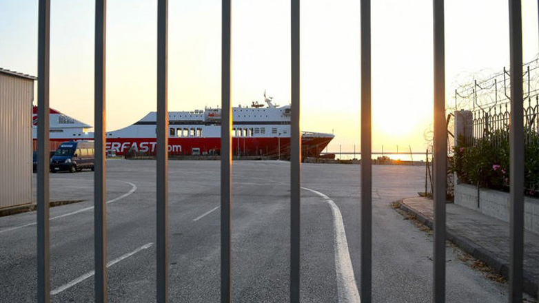 Έληξε η απεργία των ναυτικών στα λιμάνια Πάτρας και Ηγουμενίτσας