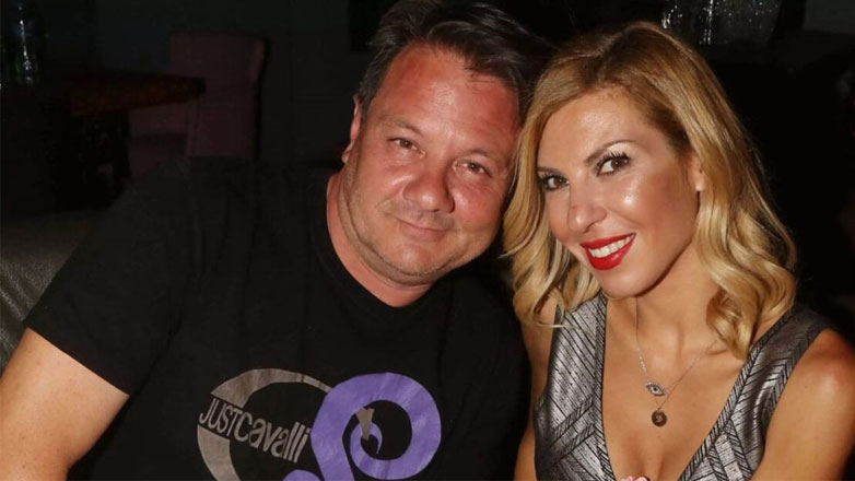 Απόστολος Λύτρας: Ζητά πάνω από 1 εκατομμύριο ευρώ από την Σοφία Πολυζωγοπούλου, ένα χρόνο μετά το ξυλοδαρμό της