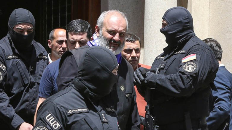 Αρμενία: Συνελήφθη Αρχιεπίσκοπος για απόπειρα πραξικοπήματος