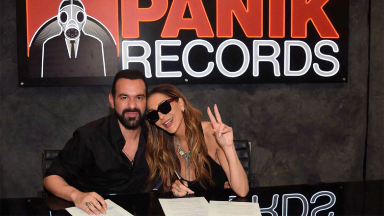 Δέσποινα Βανδή: Ανανέωσε το συμβόλαιό της με την Panik Records