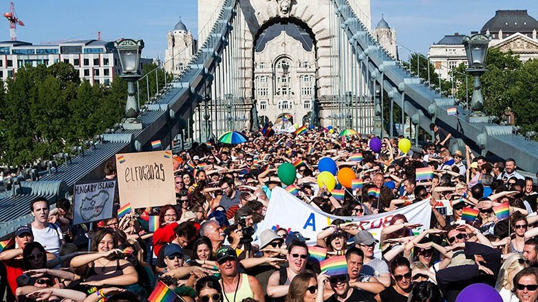 Ορμπάν: «Όποιος συμμετάσχει στο pride θα έχει νομικές συνέπειες»