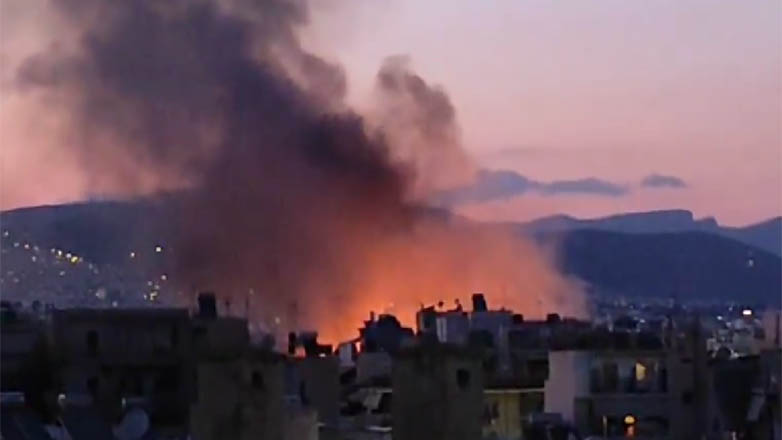 Υπό έλεγχο η φωτιά στο Νέο Φάληρο