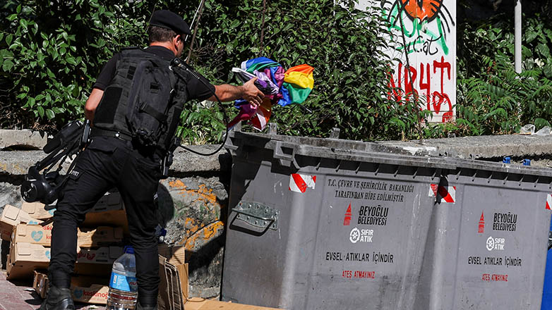 Τουρκία: Δεκάδες συλλήψεις λόγω συμμετοχής στην απαγορευμένη Παρέλαση Υπερηφάνειας