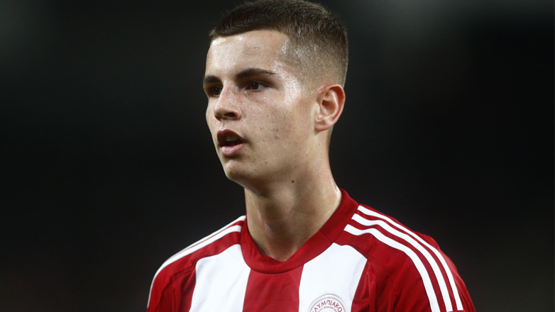 Ολυμπιακός: Ο Μουζακίτης προηγείται στην ψηφοφορία για το Βραβείο «Golden Boy»