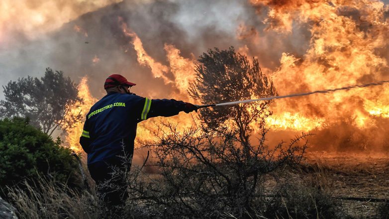Πολύ υψηλός κίνδυνος πυρκαγιάς σήμερα σε Αττική, Κύθηρα, Λακωνία, Εύβοια, Κρήτη