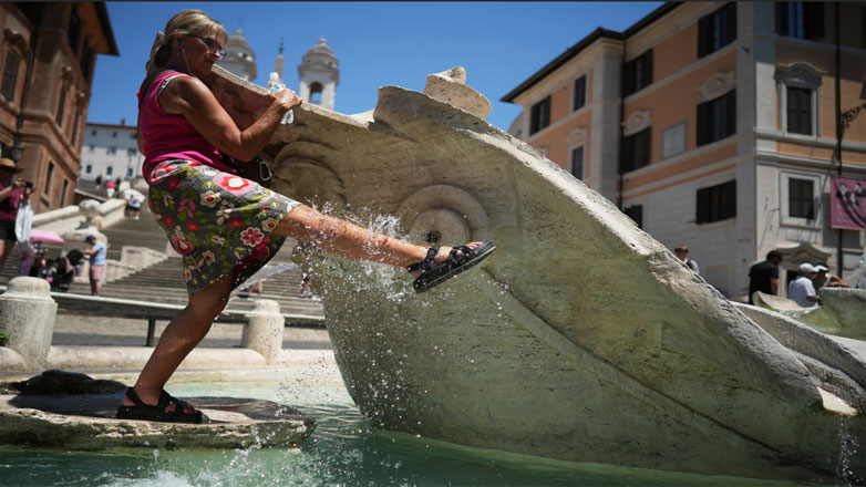 «Ηeat dome»: Βράζει η Ευρώπη – Μπλακ άουτ στην Ιταλία