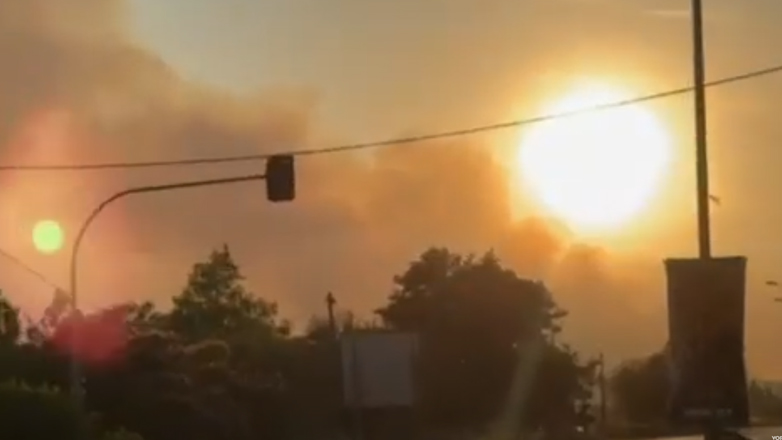 Σε ύφεση η φωτιά στο Ωραιόκαστρο