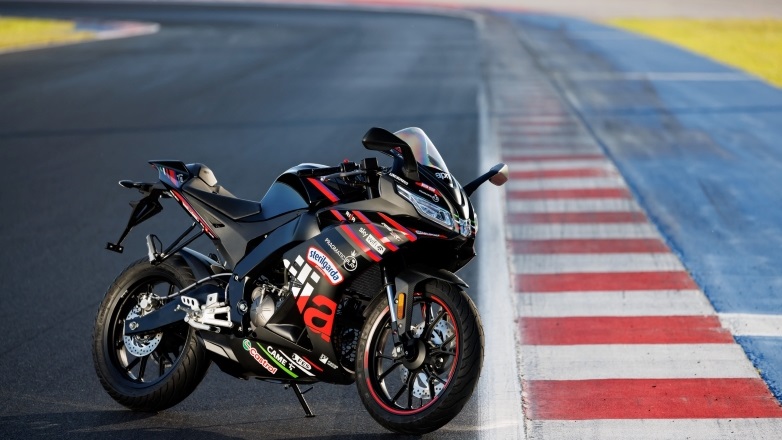 Νέα Aprilia RS 125 GP Replica