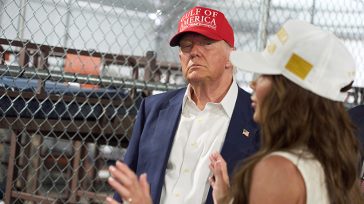 Τραμπ: «Οι αλιγάτορες θα φάνε τους μετανάστες αν ξεφύγουν»