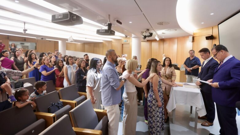 Ορκωμοσία 49 νέων νοσηλευτών στο νοσοκομείο «Ευαγγελισμός» παρουσία του Άδ. Γεωργιάδη 