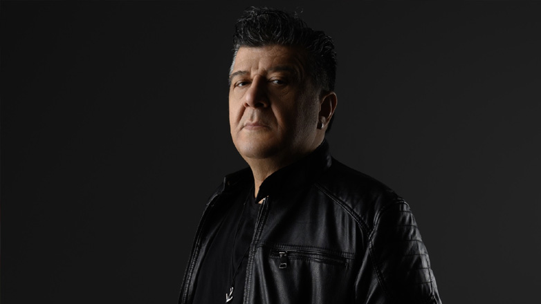 Άλκης Κήρυκος: Ποιον γνωστό τραγουδιστή ευχαριστεί δημόσια για τη βοήθειά του στο νέο του single