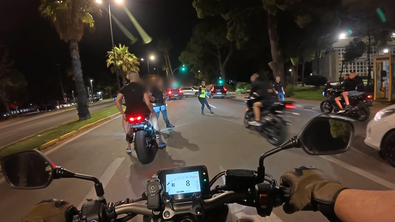 Βίντεο: Ο ένας οδηγός γκαζώνει και διαφεύγει, ο άλλος έφαγε πρόστιμο 3.250