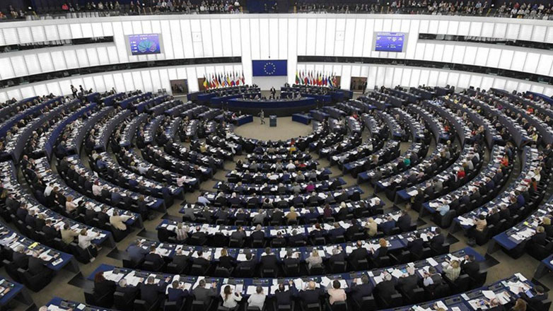 Βόρεια Μακεδονία: Αφαιρούνται οι αναφορές σε «μακεδονική εθνική ταυτότητα και γλώσσα» από την ευρωπαϊκή Έκθεση Προόδου