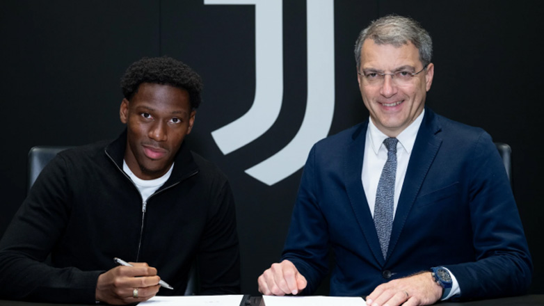 Γιουβέντους: Απέκτησε τον Τζόναθαν Ντέιβιντ με συμβόλαιο έως το 2030