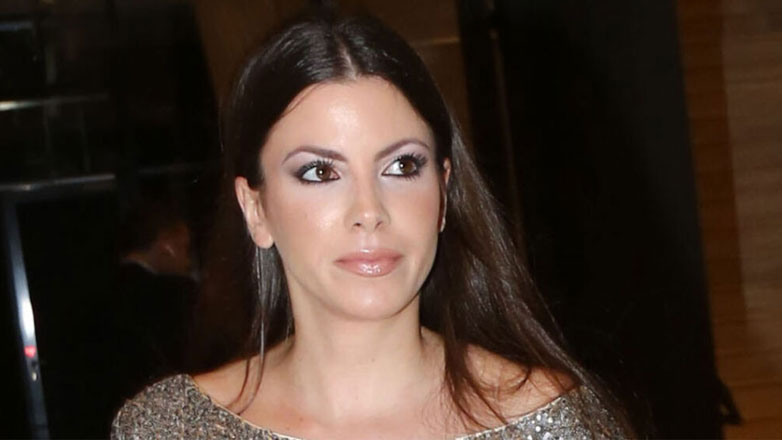 Αντελίνα Βαρθακούρη: Ποζάρει με ολόσωμο μαγιό και εντυπωσιάζει με την αδυνατισμένη της σιλουέτα!