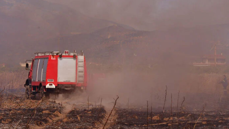 Υπό μερικό έλεγχο η φωτιά στην Καρκαδιώτισσα Ηρακλείου