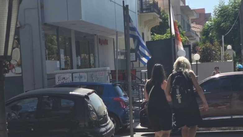 Οι τουρίστριες ήταν… εφοριακοί