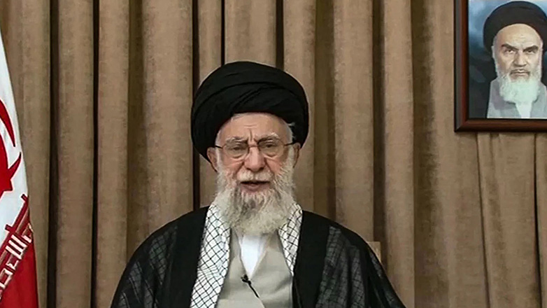 Η Μοσάντ επιβεβαίωσε ότι ο Αγιατολάχ Χαμενεΐ είναι ζωντανός