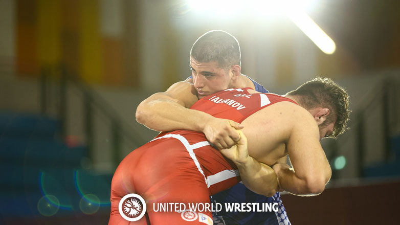 Πάλη: Πέμπτος στην Ευρώπη ο Καραβάνος, στον μικρό τελικό ο Σαρίδης!