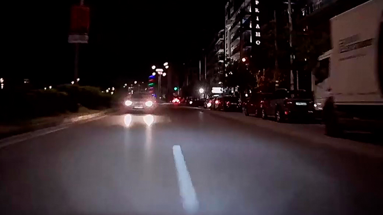 Ασυνείδητος οδηγός μπήκε ανάποδα στην παραλιακή στο ύψος του Μοσχάτου