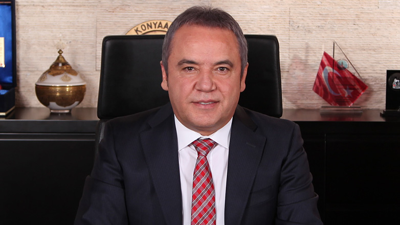 Τουρκία: Η Κυβέρνηση έπαυσε τον Δήμαρχο της Αττάλειας