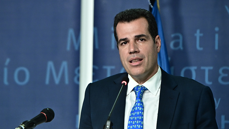 Πλεύρης: «Θα βοηθήσουμε τη Λιβύη να κρατήσει τους παράνομους μετανάστες»