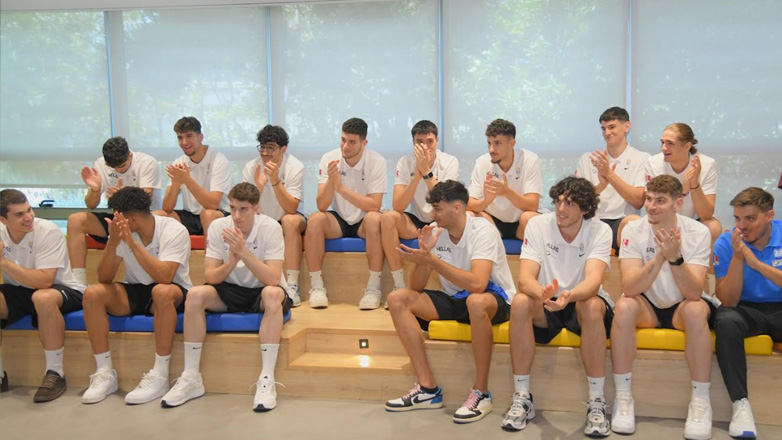 Οι παίκτες της Εθνικής Ομάδας Μπάσκετ Νέων Ανδρών αποκαλύπτονται στον ΟΠΑΠ