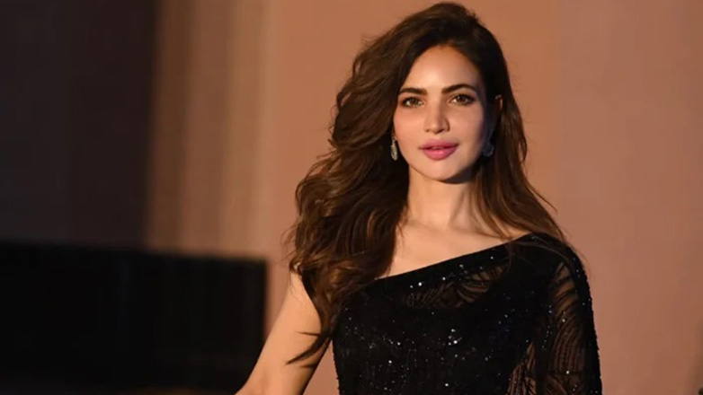 Διάσημη ηθοποιός του Πακιστάν βρέθηκε νεκρή στο διαμέρισμά της