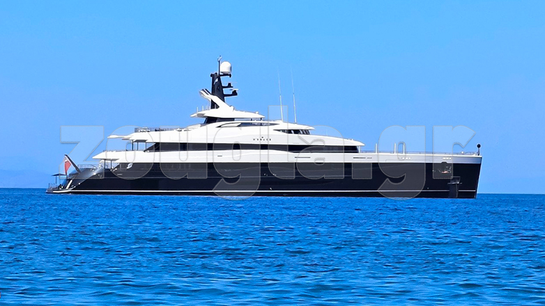 Το Super Yacht του Μάικλ Τζόρνταν στην Αρχαία Επίδαυρο
