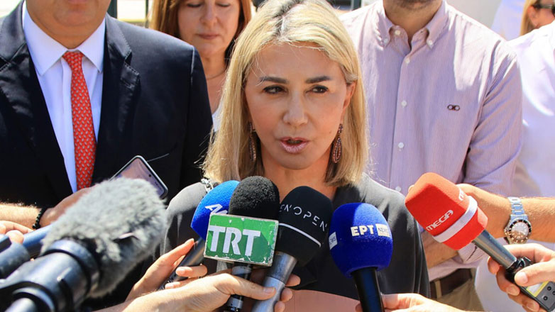 «Αν δεν θες αρνητικά δημοσιεύματα, πρέπει να πληρώσεις»