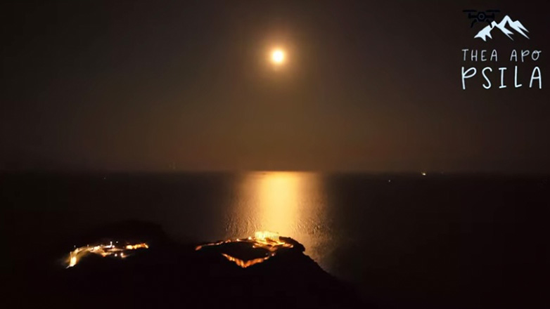 Μαγευτικό βίντεο: Πανσέληνος του Ελαφιού πάνω από τον Ναό του Ποσειδώνα στο Σούνιο