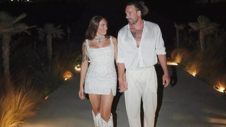 Ευρυδίκη Βαλαβάνη: Απαθανατίζει τον Γρηγόρη Μόργκαν μαζί με το νεογέννητο γιο τους μέσα στο μαιευτήριο