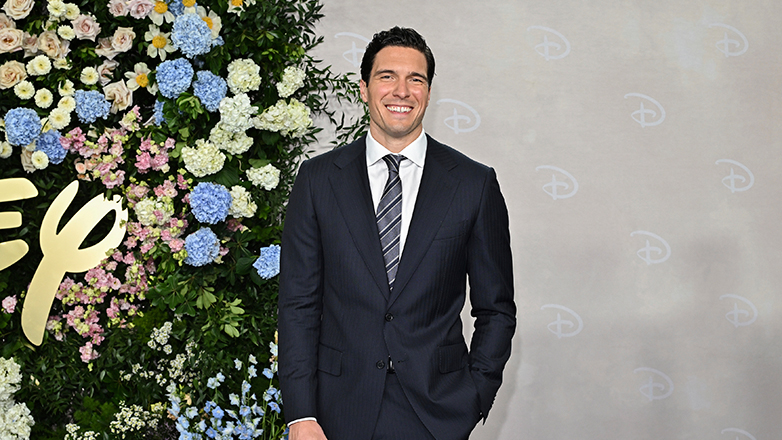 Ο Γουίλ Ριβ για τον μικρό ρόλο του στη νέα ταινία «Superman»: «Ήταν ένας ωραίος φόρος τιμής στον πατέρα μου»