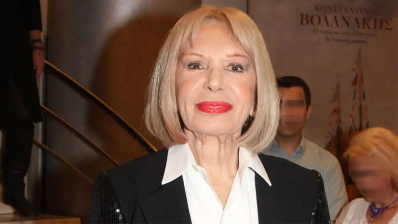 Ρίκα Διαλυνά: Η πρώτη φωτογραφία της ηθοποιού μετά το σοβαρό ατύχημα στο σπίτι της