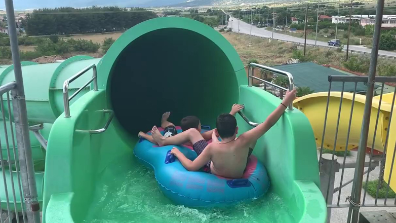 Δράμα: Εκτός κινδύνου ο 18χρονος που ανασύρθηκε χωρίς τις αισθήσεις του από νεροτσουλήθρες