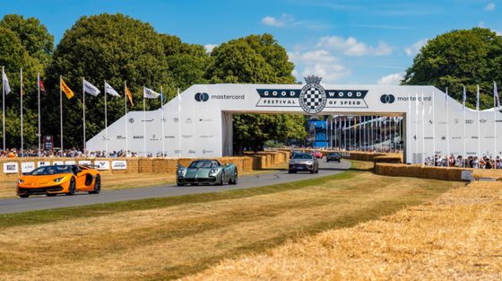 Goodwood Festival of Speed 2025: Η εντυπωσιακή παρέλαση της Pirelli με τα supercars