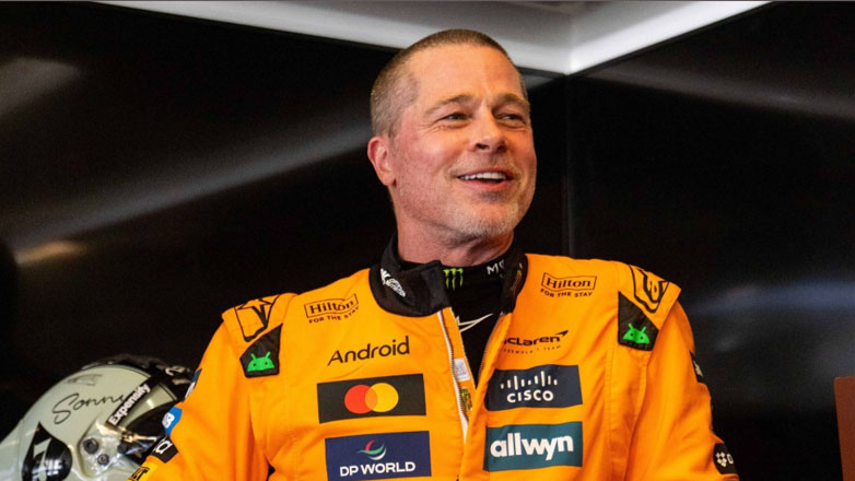 Δείτε τον Brad Pitt να οδηγεί το μονοθέσιο της McLaren στην πίστα του Όστιν (Βίντεο) 