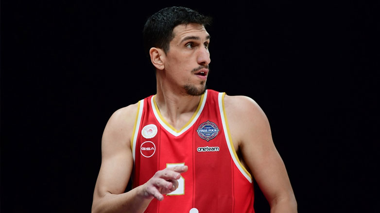 Ολυμπιακός: Ζήτησε και πήρε τετραήμερη παράταση για ν’ απαντήσει ο Γιαννούλης Λαρεντζάκης