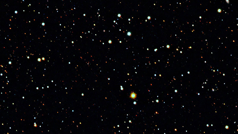 Ένας εξωπλανήτης που εντοπίστηκε για πρώτη φορά πρόσφατα δέχεται τεράστιες εκλάμψεις από το νεαρό άστρο του