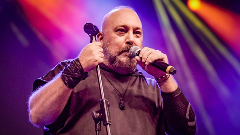 Γιώργος Αλκαίος: Η αποθέωση από 4000 θεατές στη Βουδαπέστη