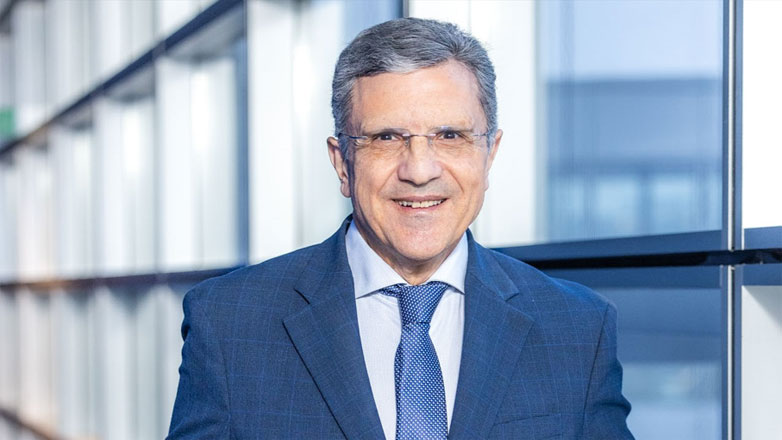 Αντιπαράθεση του Γιώργου Αυτιά με τον Επίτροπο Προϋπολογισμού για τη χρηματοδότηση της Τουρκίας στην Άμυνα