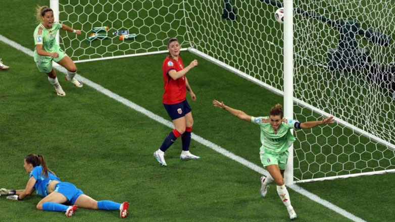 Euro 2025 γυναικών: Η Ιταλία στους ημιτελικούς με buzzer beater, 2-1 την Νορβηγία